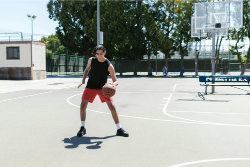 The Best Vitamins for Teen Boys To Support Growth